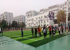 洛阳第二外国语学校