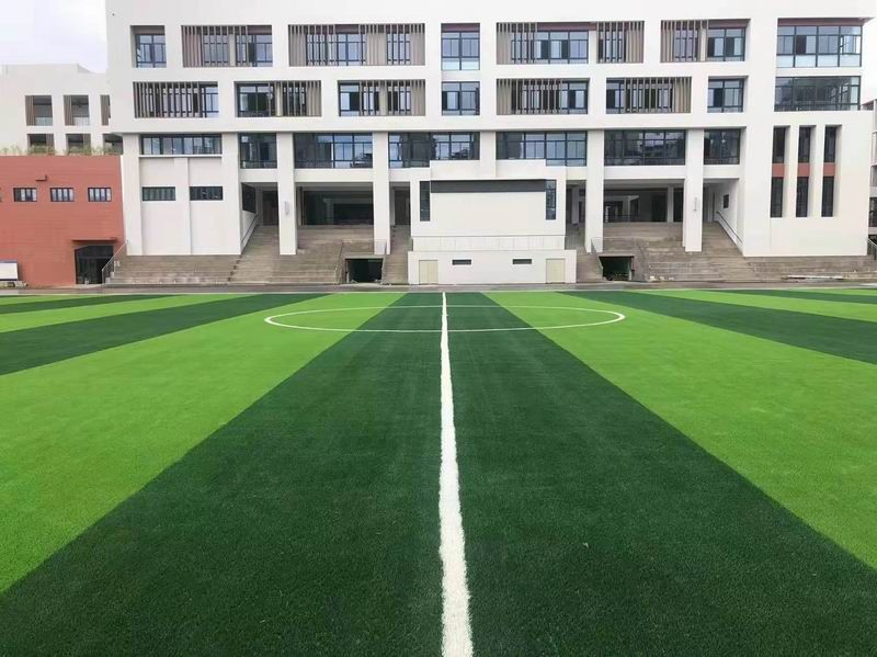 龙岩市龙州中学